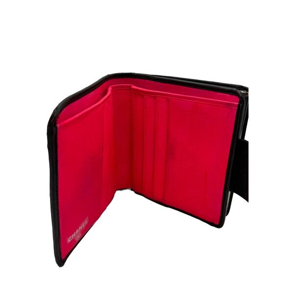 Chanel Black/White Quilted Ligne Cambon Bifold Kisslock Wallet*FULL Inclusion - Picture 3 of 16